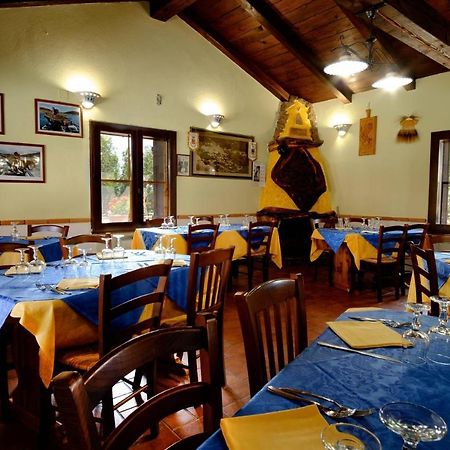 Hotel Il Nido Dell'Aquila Villanova Strisaili Buitenkant foto