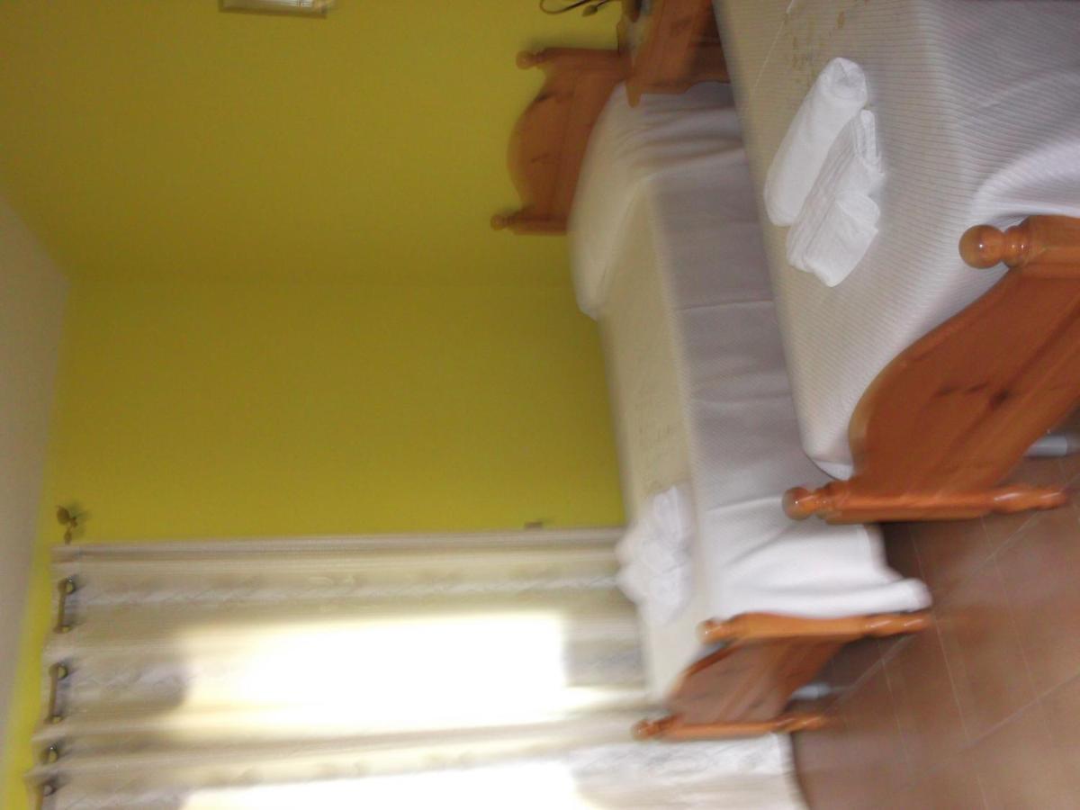 Hotel Il Nido Dell'Aquila Villanova Strisaili Buitenkant foto