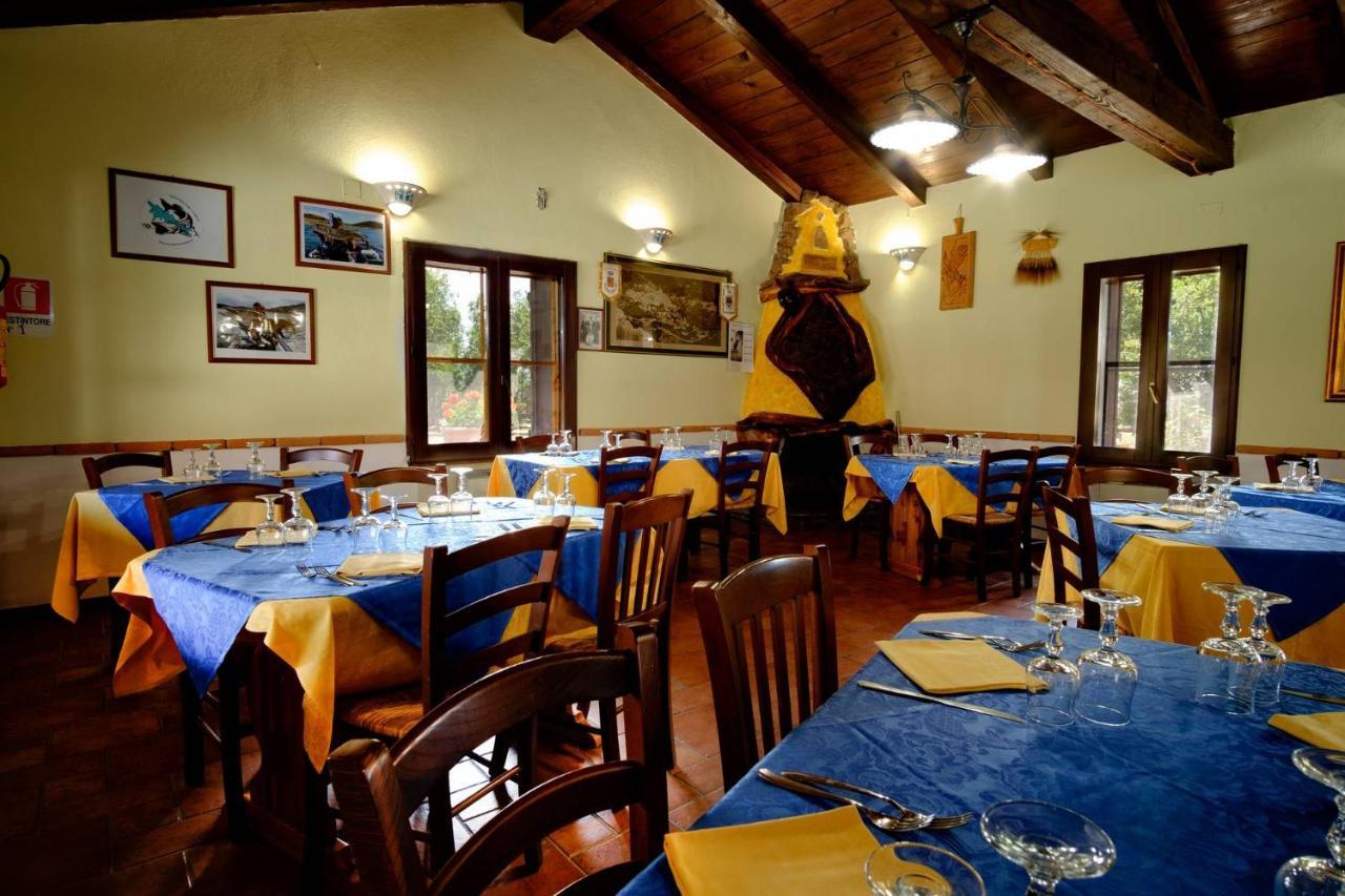 Hotel Il Nido Dell'Aquila Villanova Strisaili Buitenkant foto